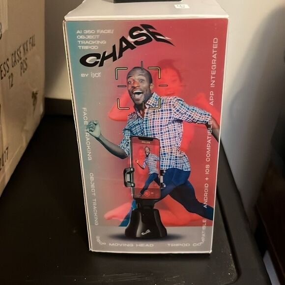 Bluetooth CHASE BY IJOY Face/object tracking tripod New in Box - Picture 10 of 11